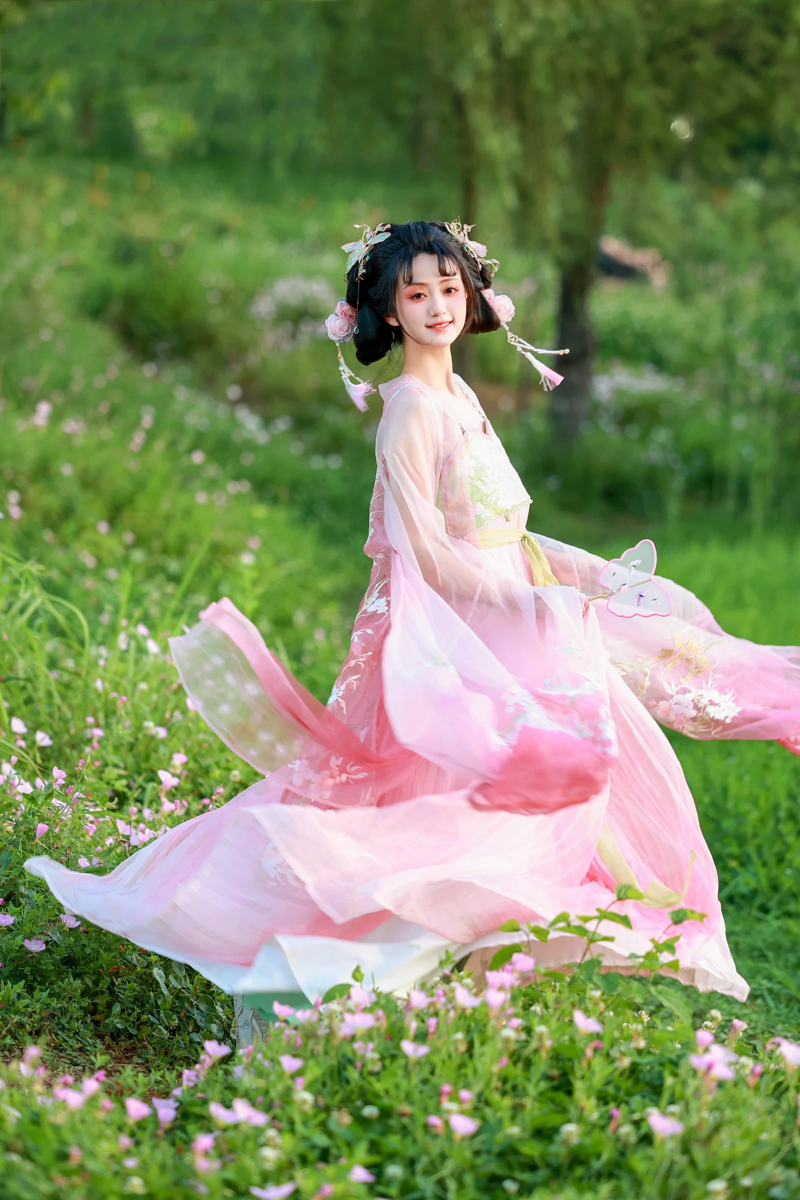 [YITUYU]艺图语-2024.10.18-月下逢-软心糖.[22P-358MB]-6.webp